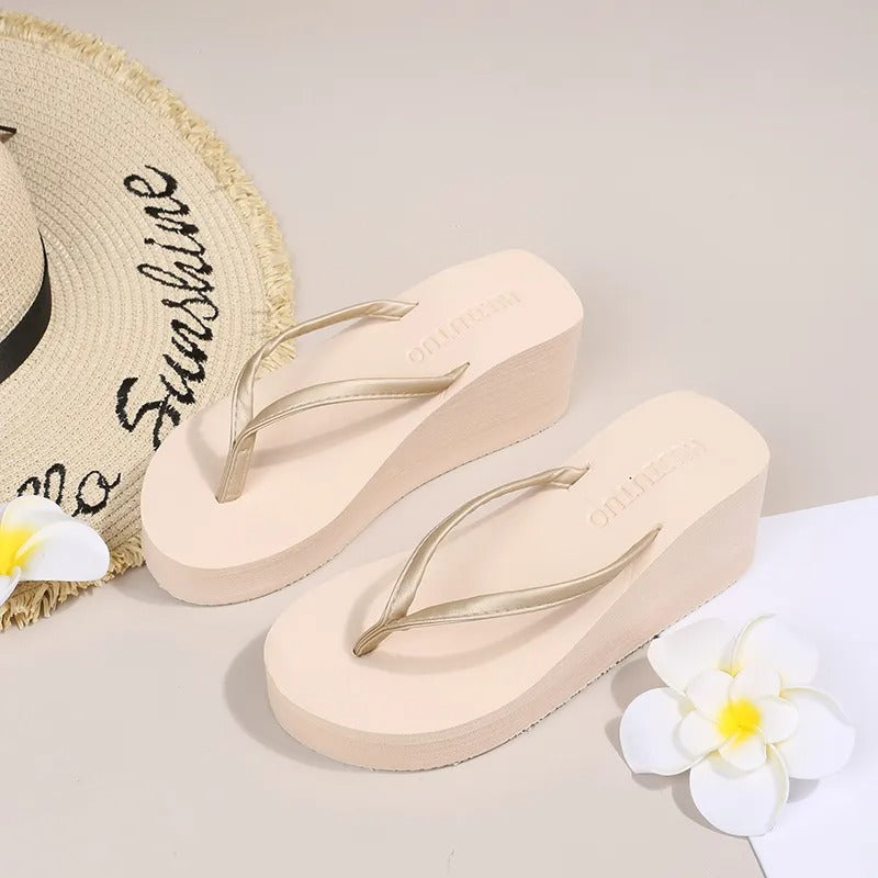 Damen Plateau-Pantoletten mit Clip-Zehen-Design – Riviera
