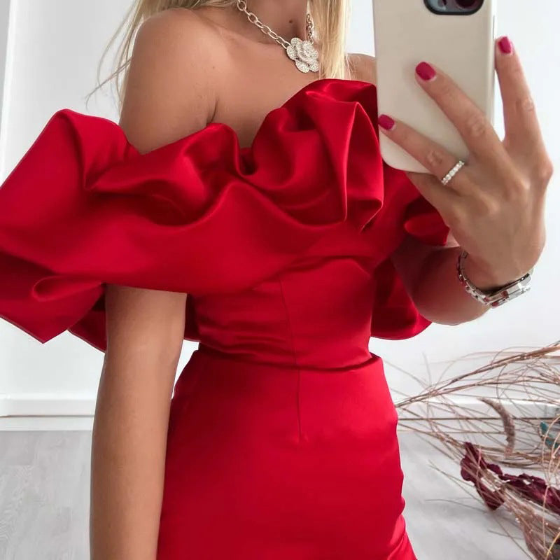 Kleid mit asymmetrischer Schulterpartie – Elin