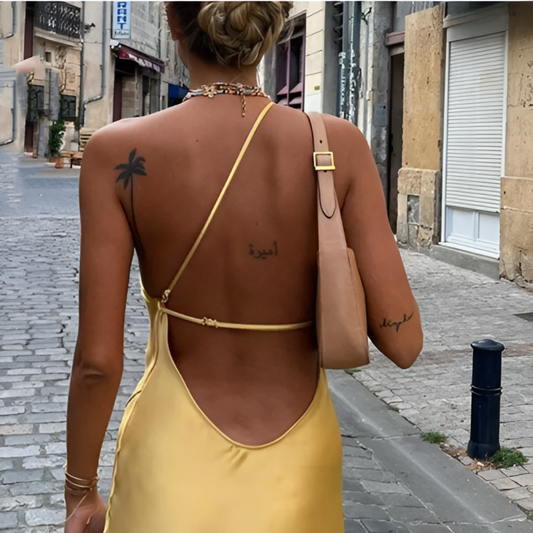 Gelbes Sommerkleid mit offenem Rücken – Noëlle