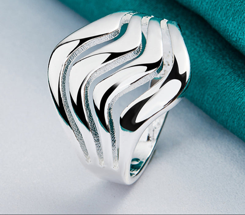 Geometrischer Wellenring - LineShine