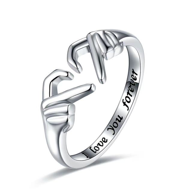 Herzförmiger Ring - HeartLove