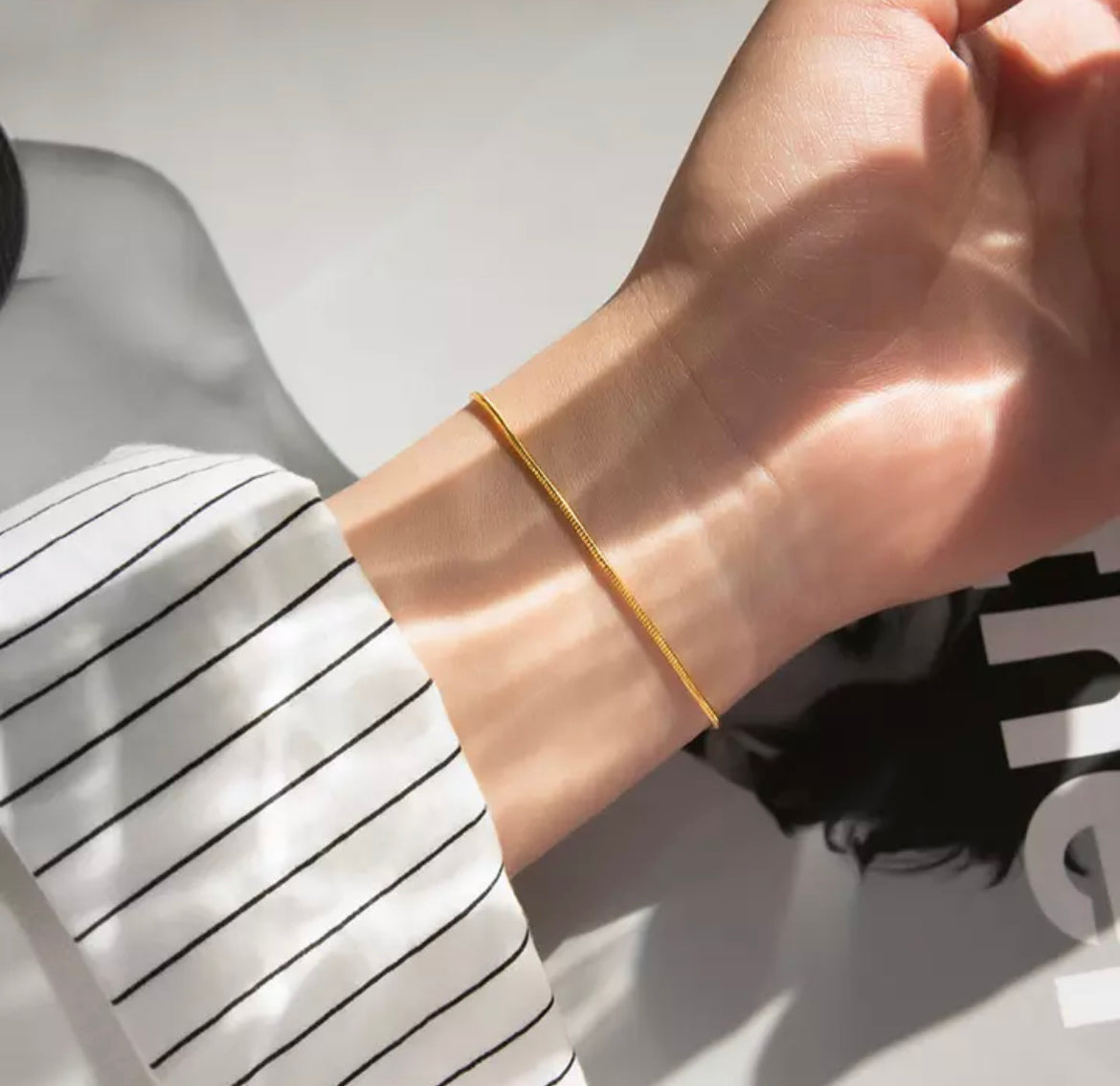 Minimalistisches Armband - EleganceRing
