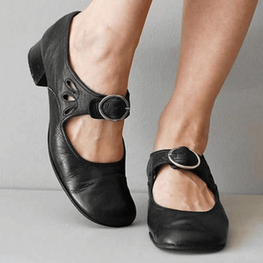 Einzigartige und Bequeme Damen Ledersandale – Marisa