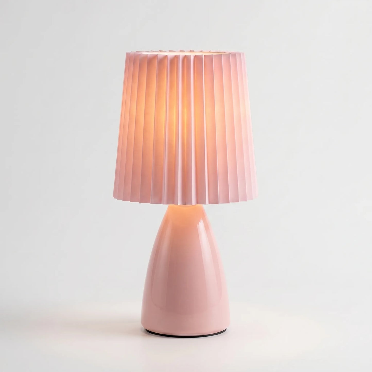 Pleated Fabric Shade Table Lamp - Lumeplé