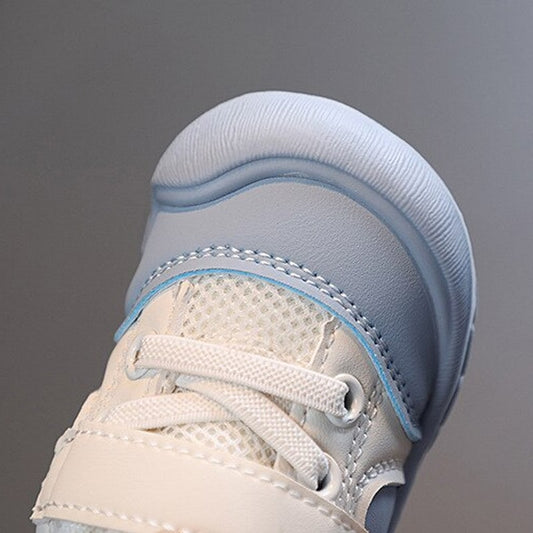 Flexibles Antirutsch-Babybarfußschuh Sky – Entdecken Sie den Komfort