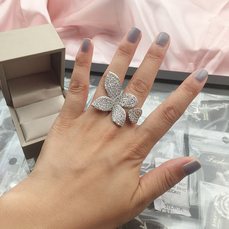 Verstellbarer Ring - PetalMagic