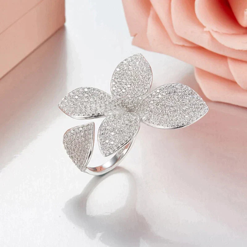 Verstellbarer Ring - PetalMagic