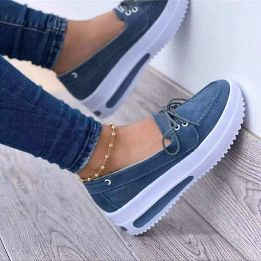 Blaue Damen-Sneaker mit Plateau, Leder, lässig, modisch, bequem, für Freizeitkleidung.