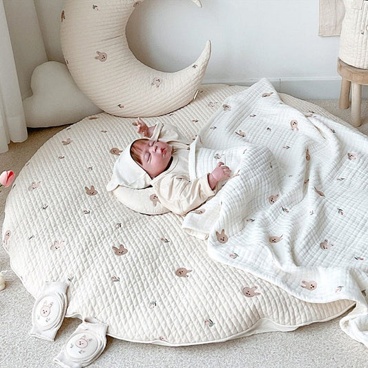 Gepolsterte Baby-Krabbelmatte aus Baumwolle mit Tiermotiv-Stickerei – 80 cm