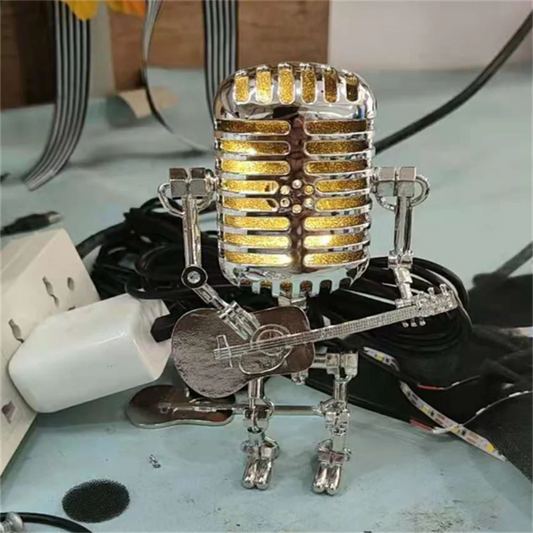 Dekorative Mikrofon-Roboterlampe mit Gitarre – Max