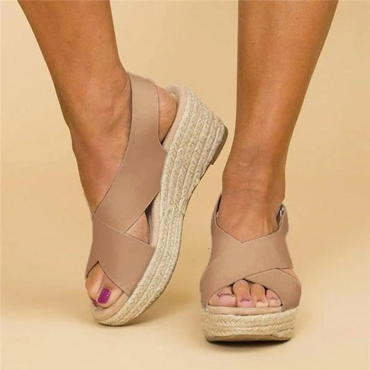 Beige Damen Keilsandalen mit Kreuzriemen, Plateau, Sommermode, bequem, elegant