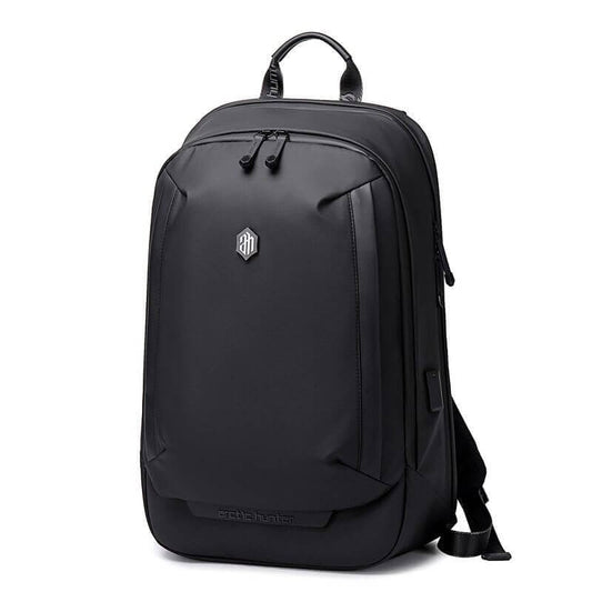 Wasserdichter Rucksack mit mehreren Fächern – Leichtgewicht für Outdoor und Reisen