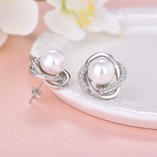 Silberne Ohrringe mit Perlen und Zirkonia, eleganter Schmuck, Damenaccessoire, Geschenkidee.