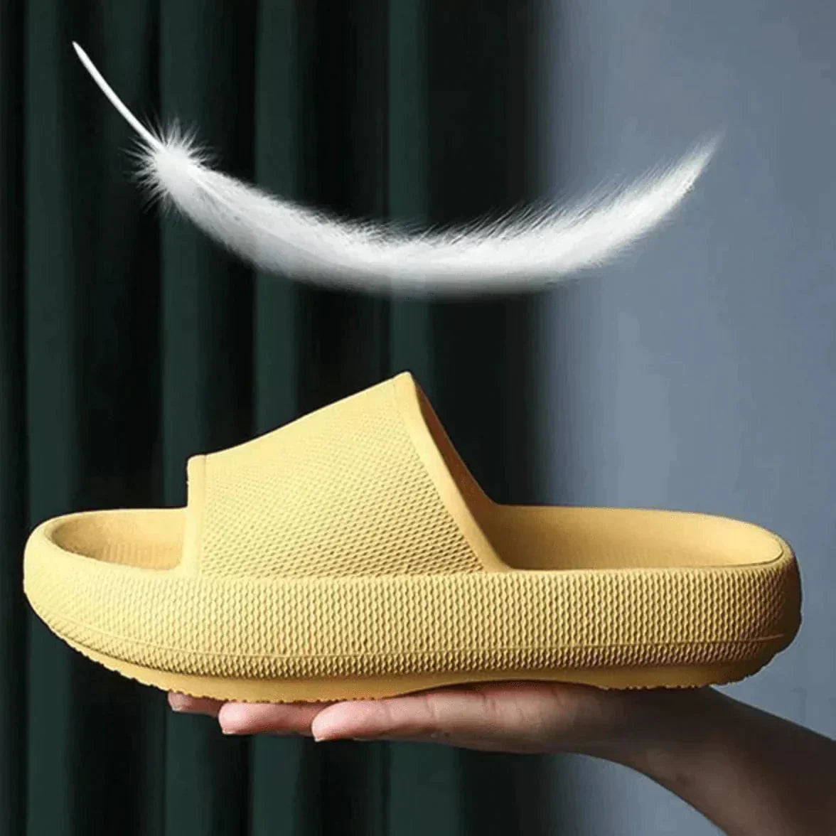 Komfortable Dämpfende Slippers - Nora