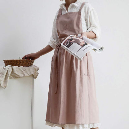 Damen Schürze Leinen Beige, Küchenschürze mit Taschen, stilvoll und funktional.