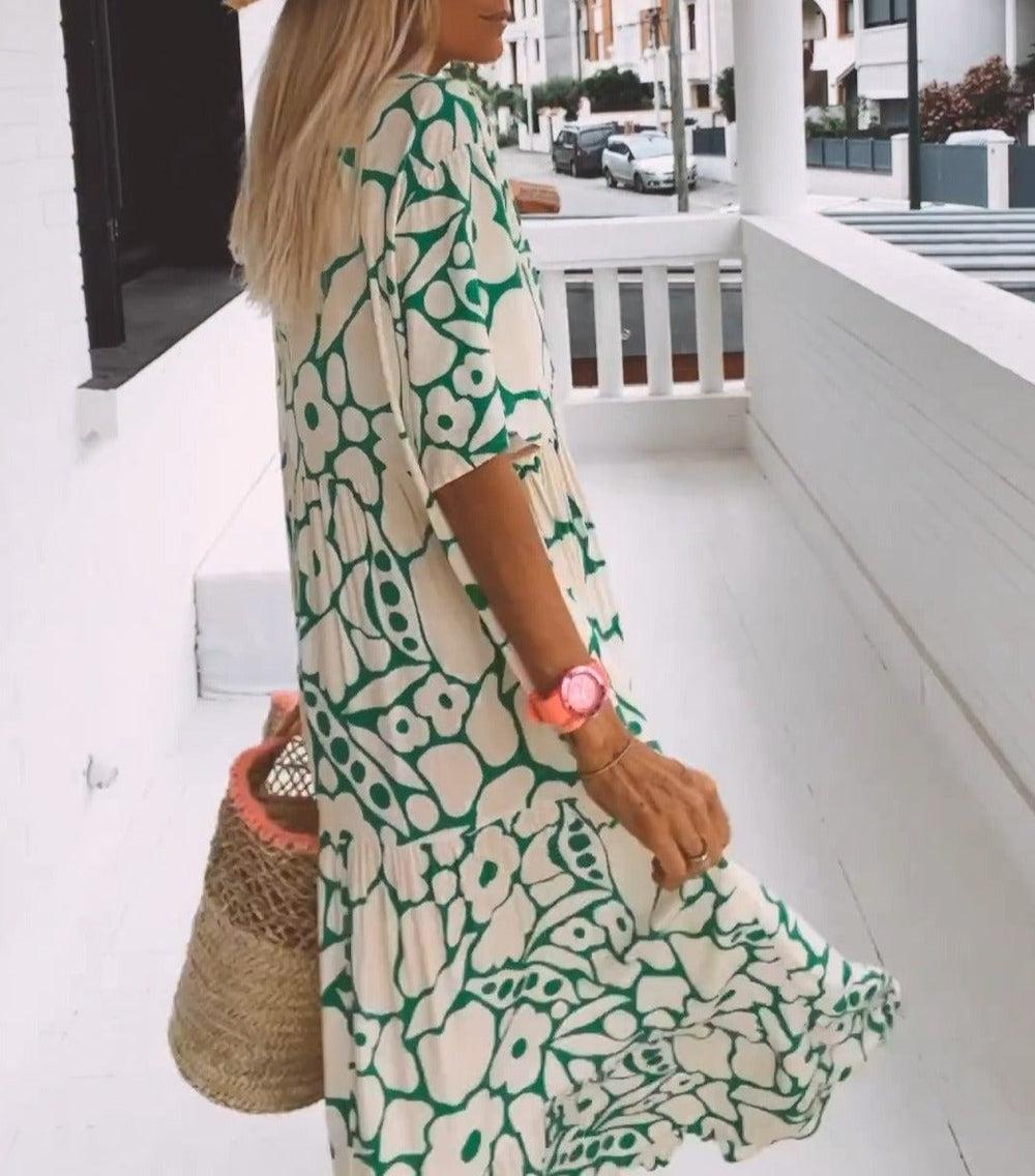 Grünes Maxikleid mit kurzen Ärmeln und Muster – Elisa
