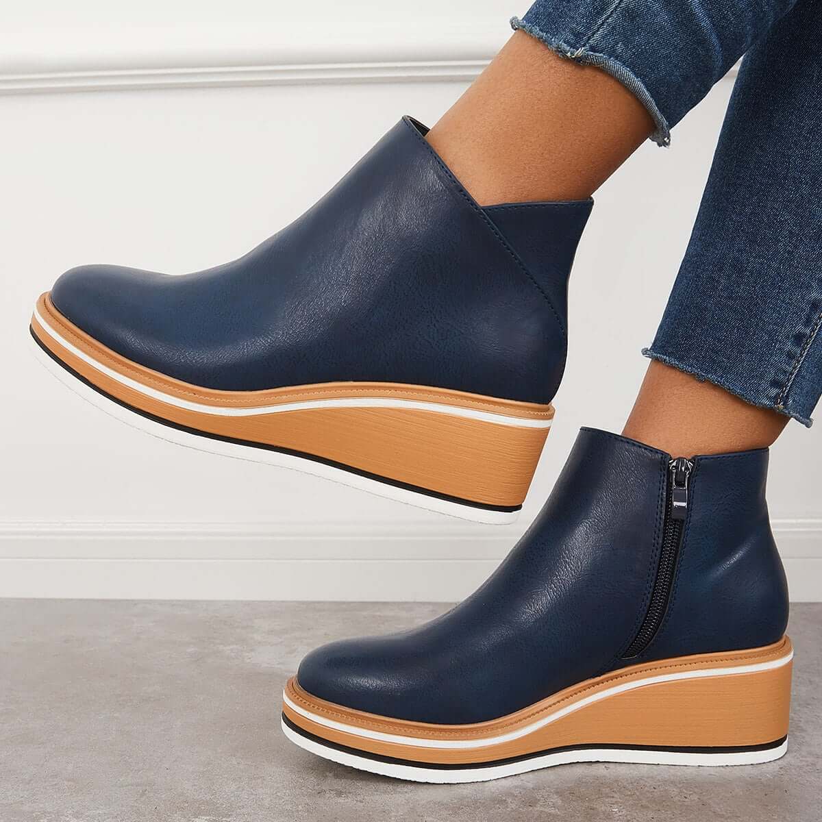 Trendige Damen Stiefeletten mit Reißverschluss und Plateau - Alessia
