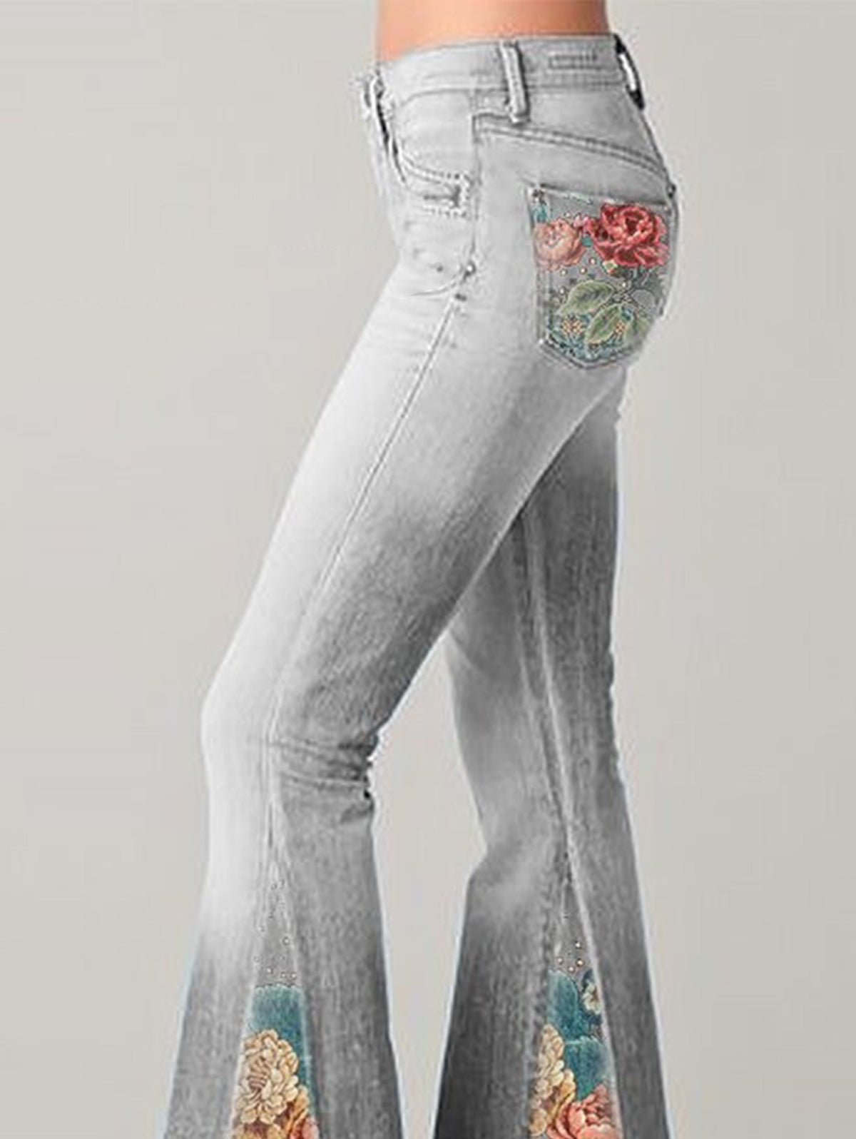 Auslaufende Hose mit trendigem Blumenmuster - Luna