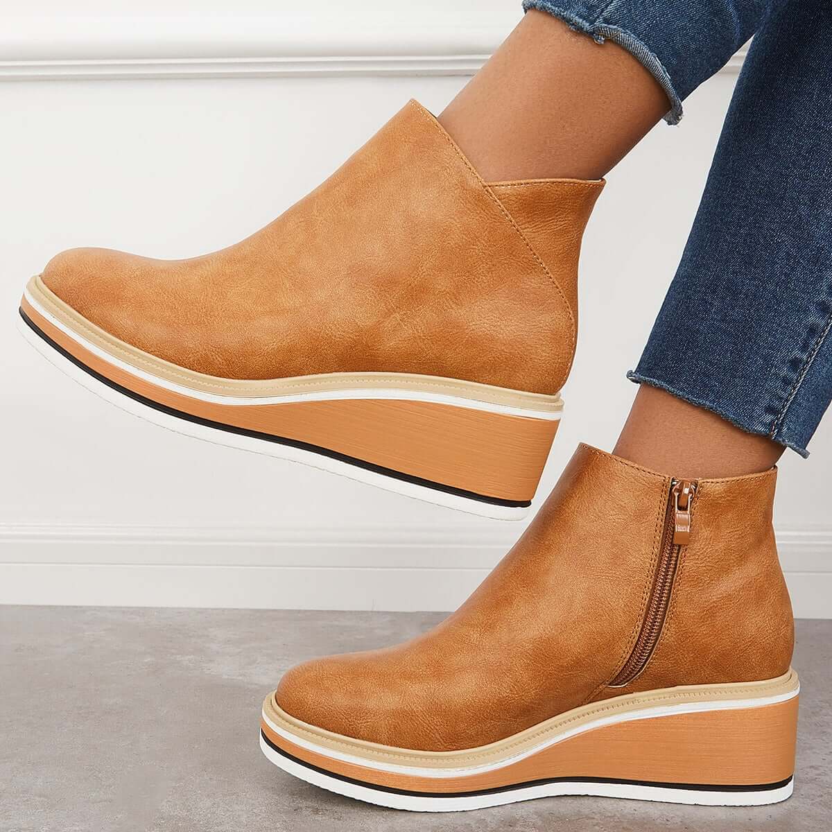 Trendige Damen Stiefeletten mit Reißverschluss und Plateau - Alessia