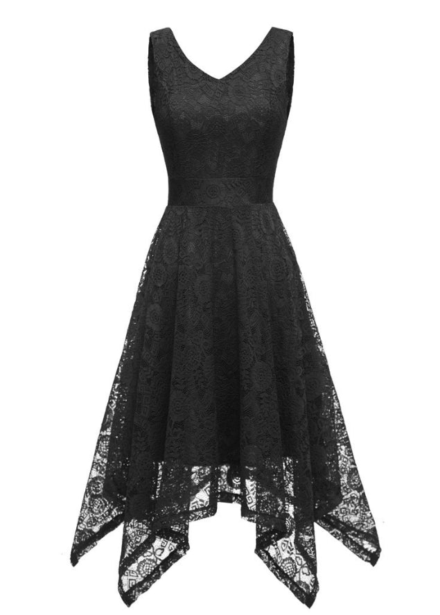 Schwarzes Spitzenkleid, ärmellos, asymmetrischer Saum, elegantes Abendkleid für Damen.