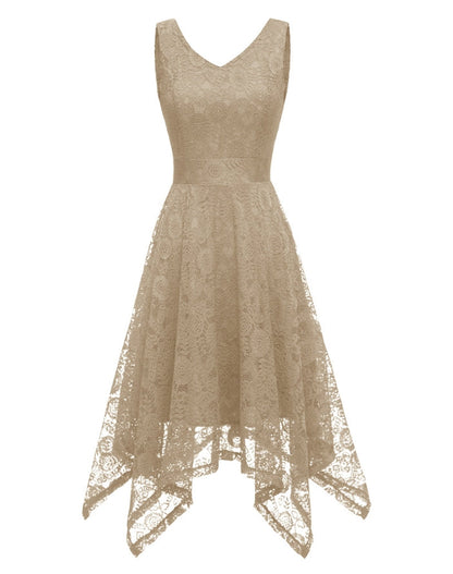 Beiges Spitzenkleid Damen, ärmellos, V-Ausschnitt, asymmetrischer Saum, elegant, Sommermode.
