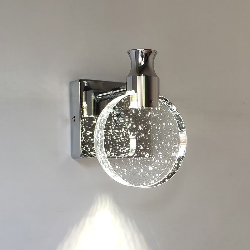 Moderne LED-Wandleuchte, rund, Chrom, Glas, energiesparend, für Wohnzimmer oder Flur.