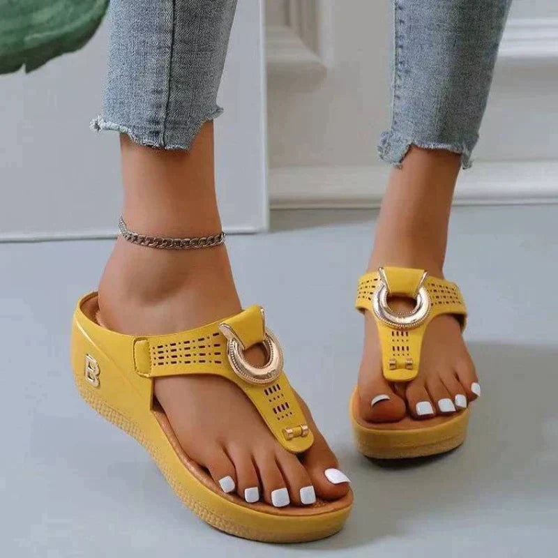Bequeme Damensandalen mit stützender Passform – Talia