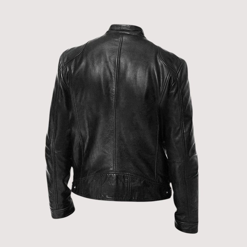 Schwarze Lederjacke von hinten mit Rückennähten, Stehkragen und Druckknöpfen am Bund 3