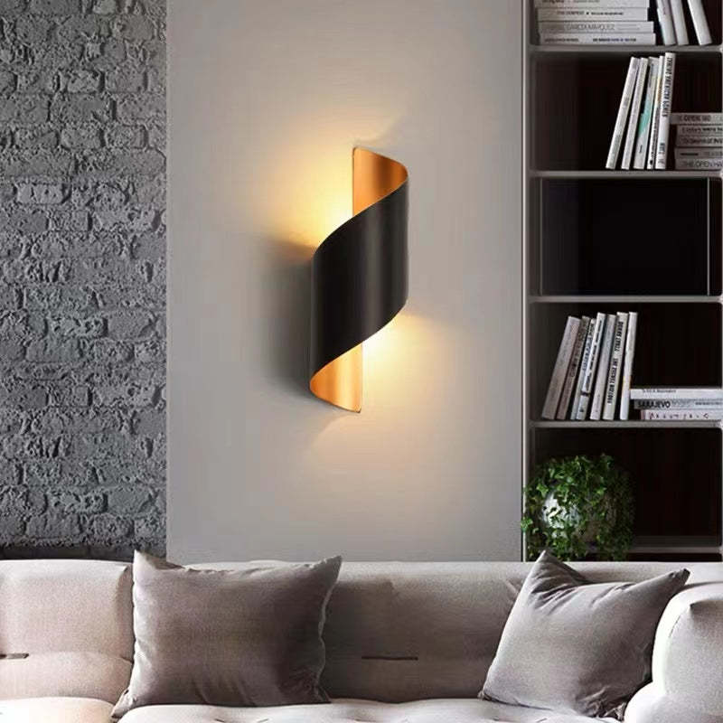 Moderne schwarze Wandleuchte, spiralförmig, LED, Wohnzimmer, dekorative Beleuchtung.