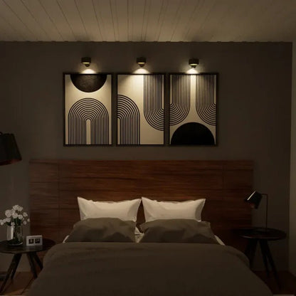 Wireless LED Wall Light with 360° Rotation, Touch Dimming, 3 Light Colors and USB-C Battery 5