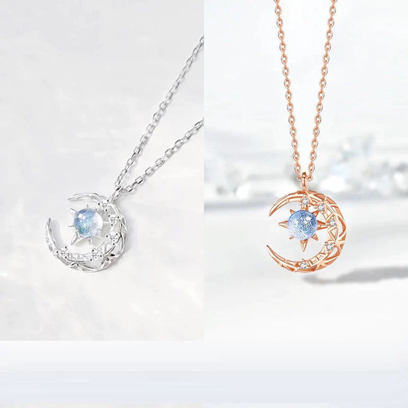 Silber- und Roségold-Halsketten mit Mondanhänger und blauem Kristall, Damen-Schmuck.