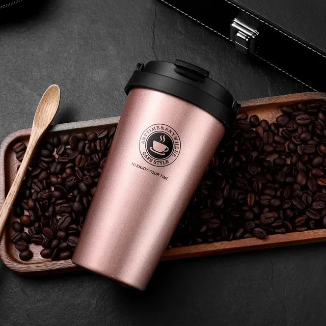 Rosa Edelstahl Thermosbecher 500ml, doppelwandig, auslaufsicher, mit Kaffeebohnen.