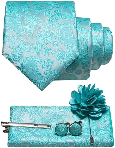Set in Türkis mit Krawatte, Einstecktuch, Manschettenknöpfen, Krawattenclip und Blütenbrosche im Paisleymuster. 34
