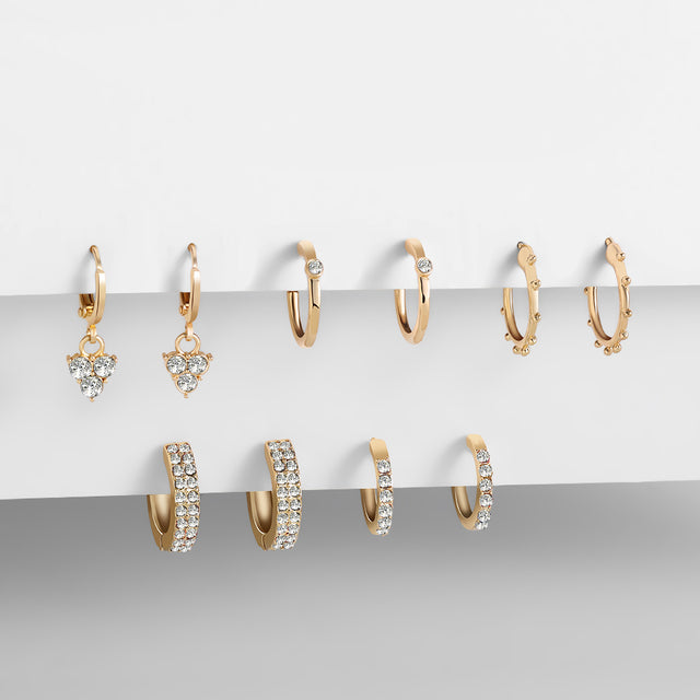 5-teiliges Set goldene Ohrringe mit Herzanhänger und Zirkonia, Retro-Design für Damen.