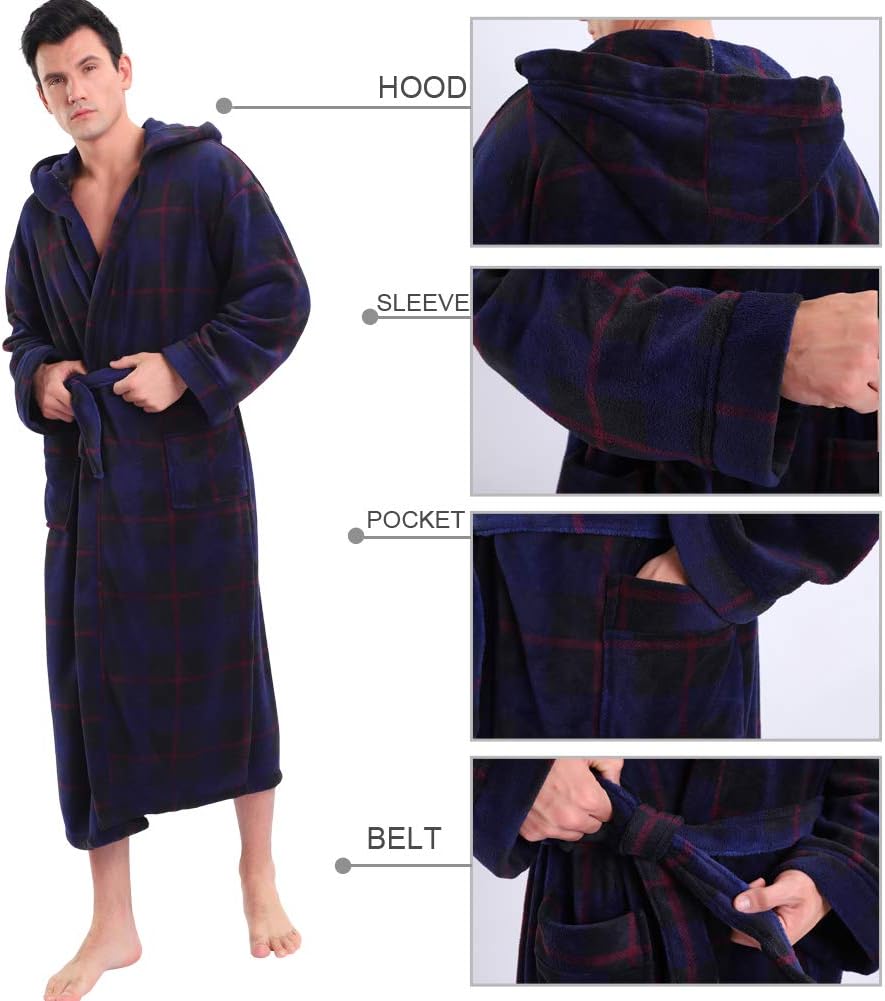 Dunkelblauer Herren-Bademantel mit Kapuze, Taschen und Gürtel, kariertes Muster, Fleece.