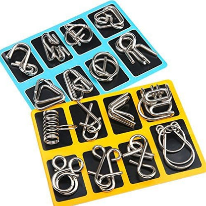 Metallpuzzle-Set, 16-teilig, Gehirntraining, Logikspiel, silber, auf blauen und gelben Karten.