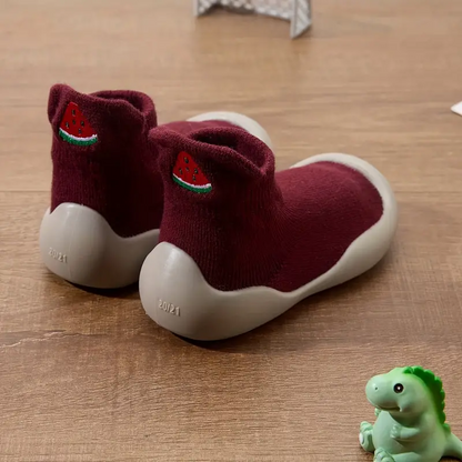 Frühling im Rund mit Zeno – Flexible Barfuß-Sneaker für Kinder