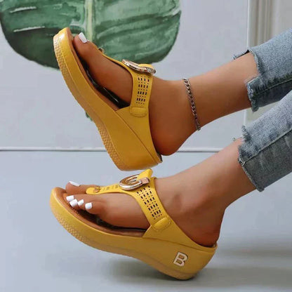 Bequeme Damensandalen mit stützender Passform – Talia