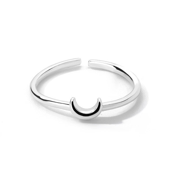 Silberner Mondring, minimalistisches Design, verstellbar, Schmuck für Damen, Geschenkidee.