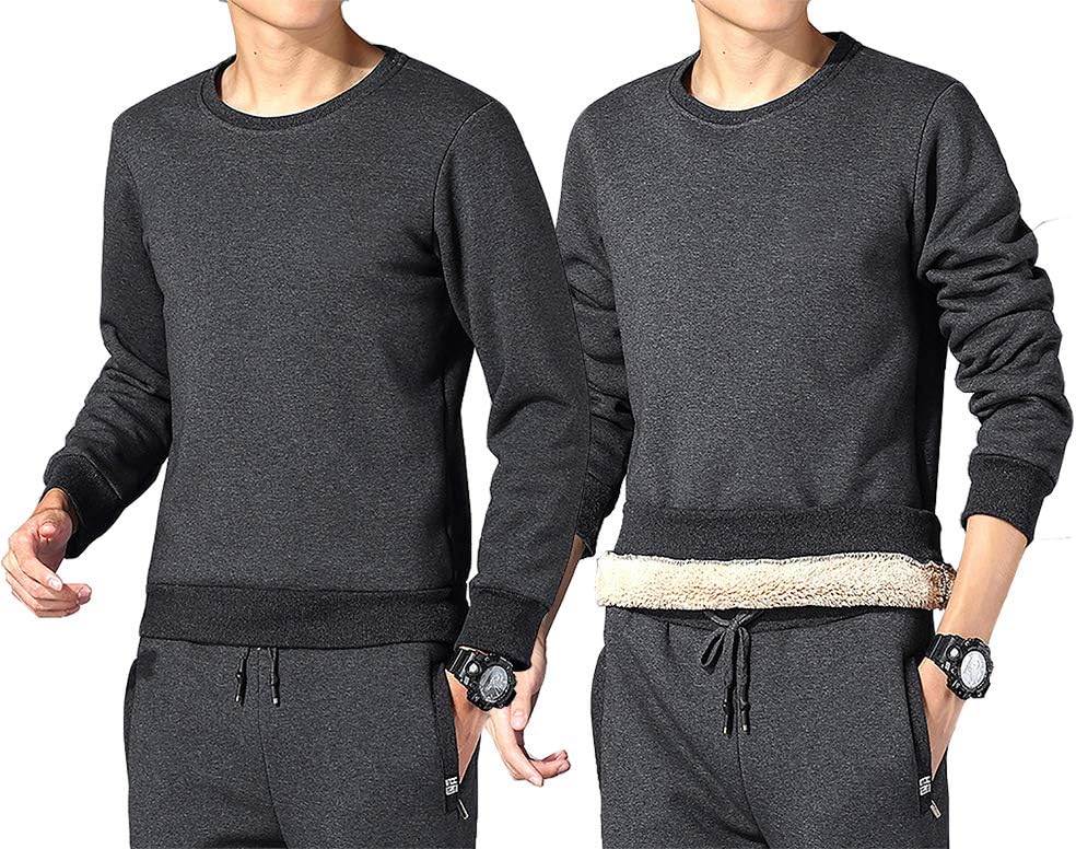 Zwei Herren in grauen, warmen Fleece-Sweatshirts, ideal für Wintermode und Outdoor-Aktivitäten.