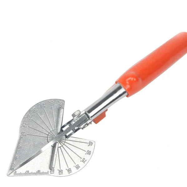 Nahaufnahme der Metallplatte mit Gradeinteilung und Zentimeterskala am Ende der Schere, Griff nur angeschnitten 3