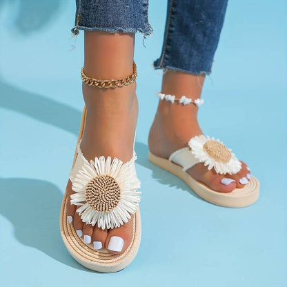 Boho-Schlupfsandale mit Blumenverzierung – Marivi