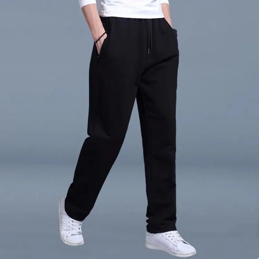 Schwarze Herren-Jogginghose, bequem, Baumwolle, sportlich, mit Taschen, ideal für Freizeit.