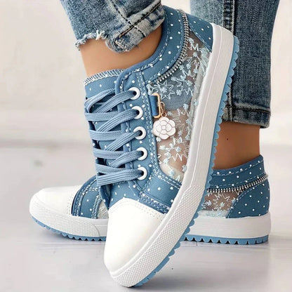 Atmungsaktive Damen Canvas-Sneaker mit Floraler Spitze – Celina