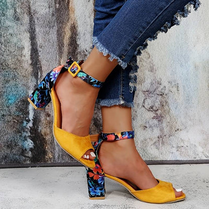 Florale High Heels mit Knöchelriemen – Marcella