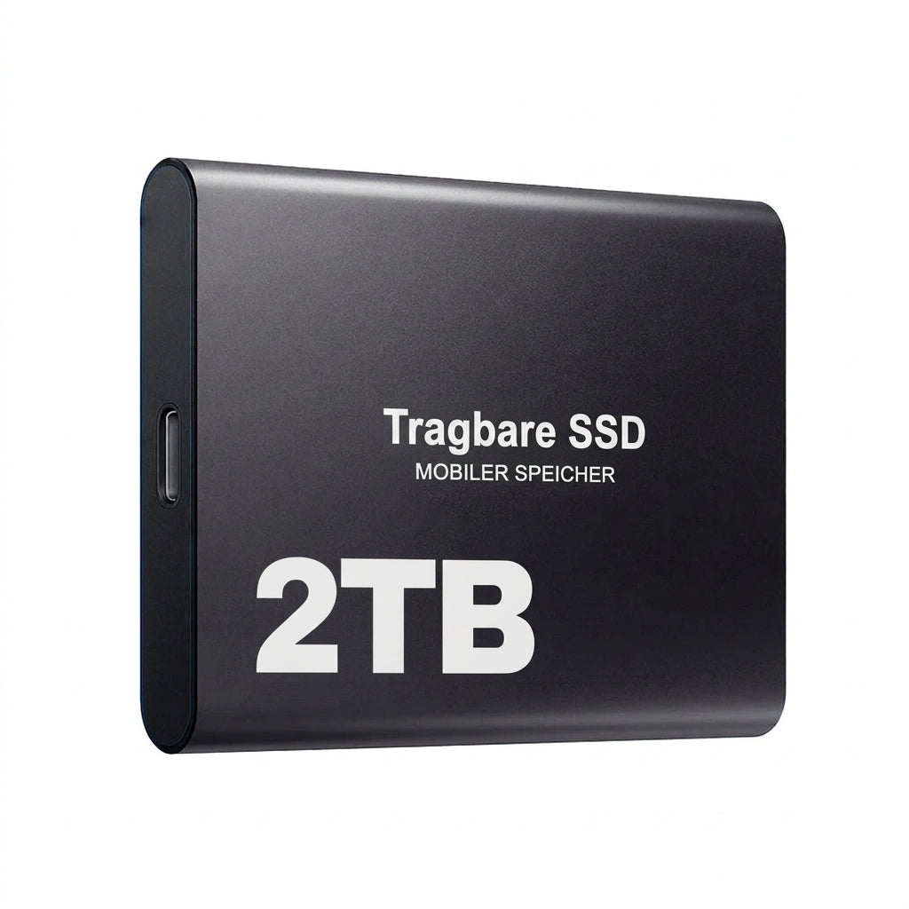 Schräge Produktansicht der schwarzen SSD mit USB-C-Anschluss an der Seite, freigestellt 8