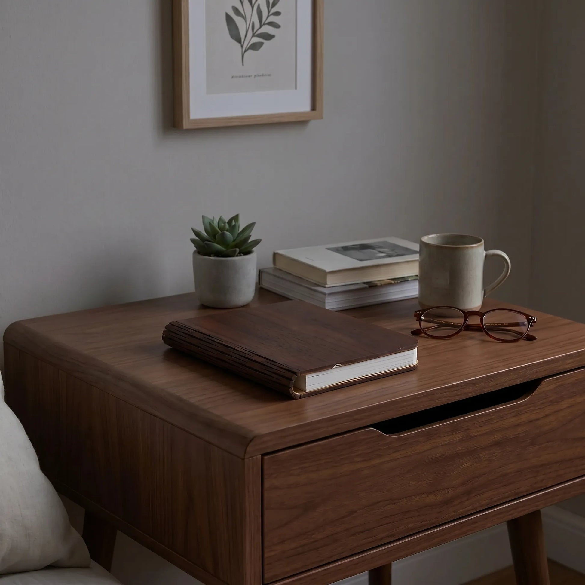 Book Shaped Table Lamp -  Lumitome