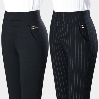 Zwei Damenhosen, schwarz und gestreift, elastisch, mit Taschen, ideal für Büro und Freizeit.