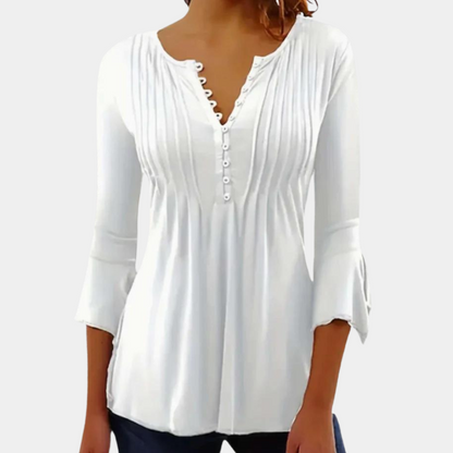 Weiße Damenbluse mit Knopfleiste, 3/4-Ärmeln, V-Ausschnitt, elegantes Design.