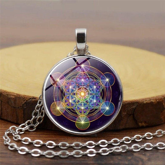 Chakra Anhänger mit Metatrons Würfel - Solantra